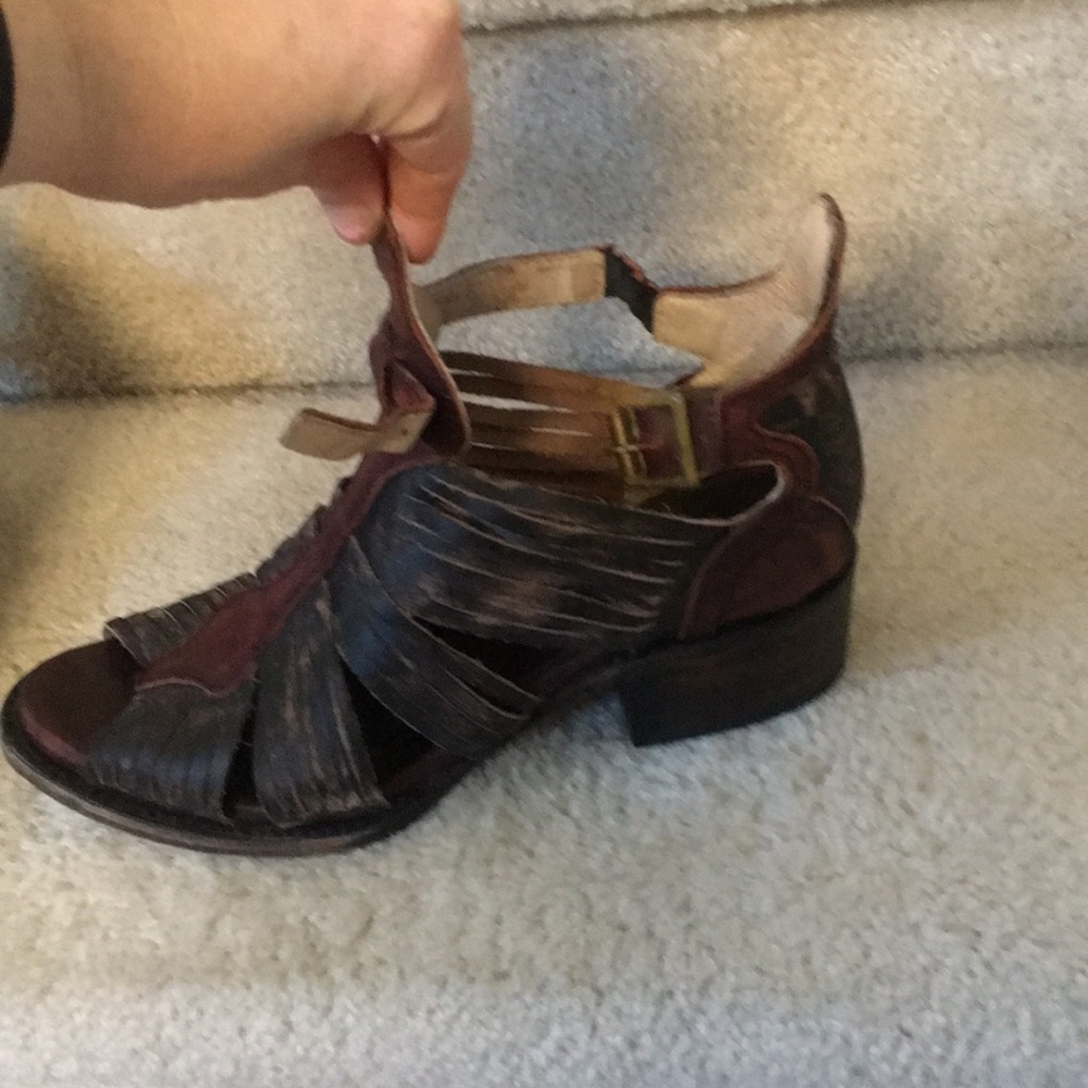 Freebird sandal/open toe show